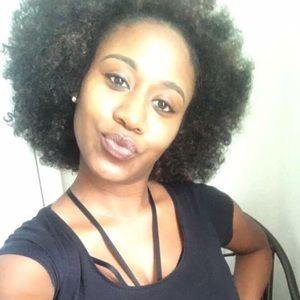 Meet your Posher, Cheral